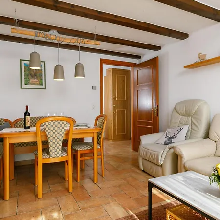 Apt-31 By Interhome דירה סילבפלנה