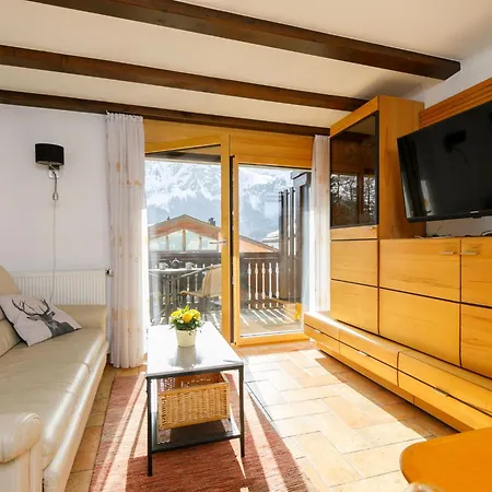 Apt-31 By Interhome סילבפלנה